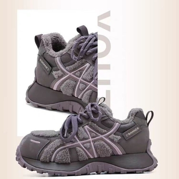 Női velúr felsőrészű sportos-casual tornacipő fleece béléssel, gumírozott talppal, fűzővel záródó, 3–5 cm vastag sarok