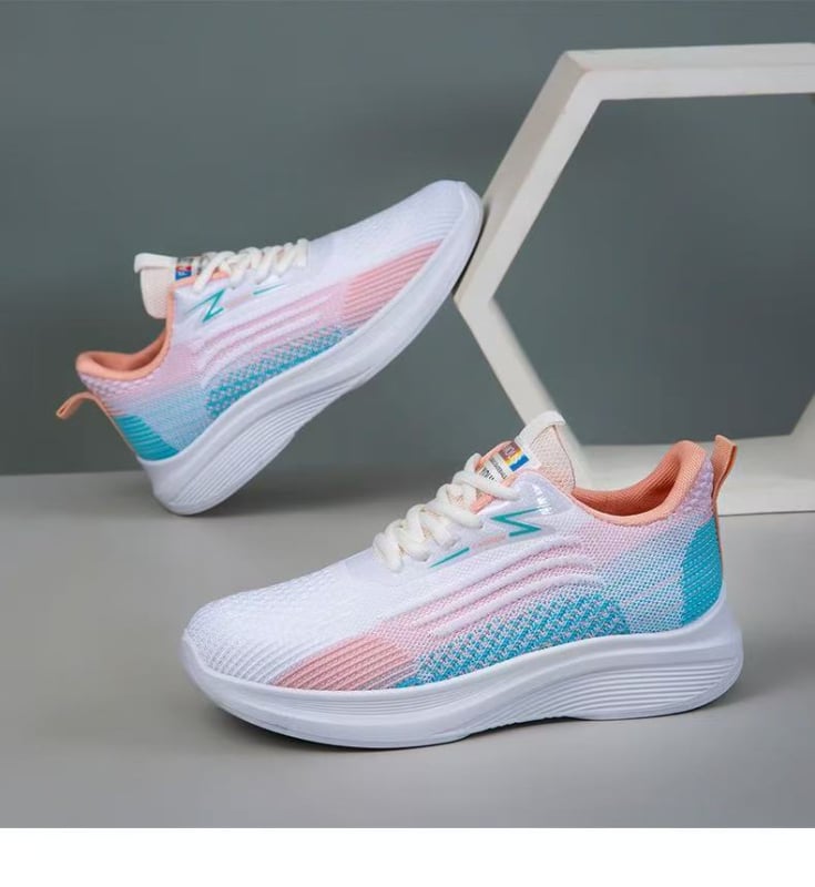 Női légáteresztő hálós felső részű sportcipő, fűzőkkel, alacsony szárú, kerek orrú, injekcióval formázott műanyag talp