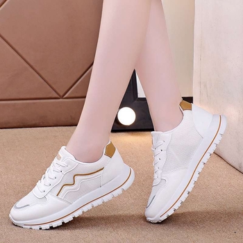 Női sportcipő, hálós felsőrész, EVA talpbetét, gumírozott talp, fűzővel, légáteresztő és csúszásmentes