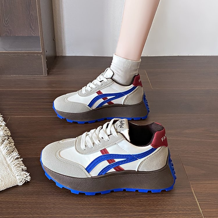 Női sportos-casual cipő, alacsony profilú, fűzős, PU felsőrész, gumírozott talp, kerek orr, lapos sarok, egyszínű, 2025 tavaszi megjelenés