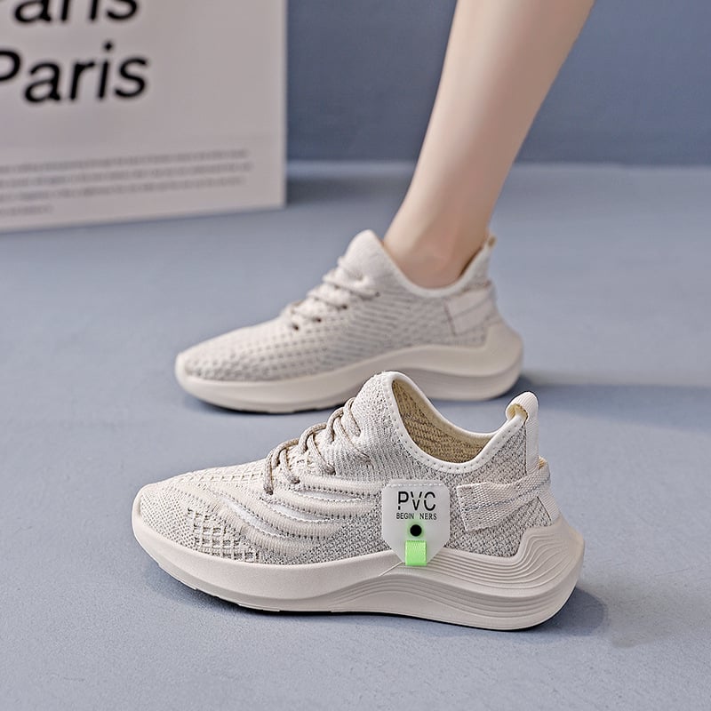 Női hálós futócipő, lélegző felsőrész, alacsony sarok 1-3 cm, gumírozott talp, kerek orr, elülső fűzés