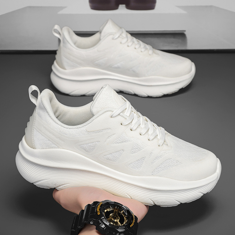 Uniszex futócipők hálós felsőrésszel, kerek orrú, műanyag talppal, elől fűzőzárás