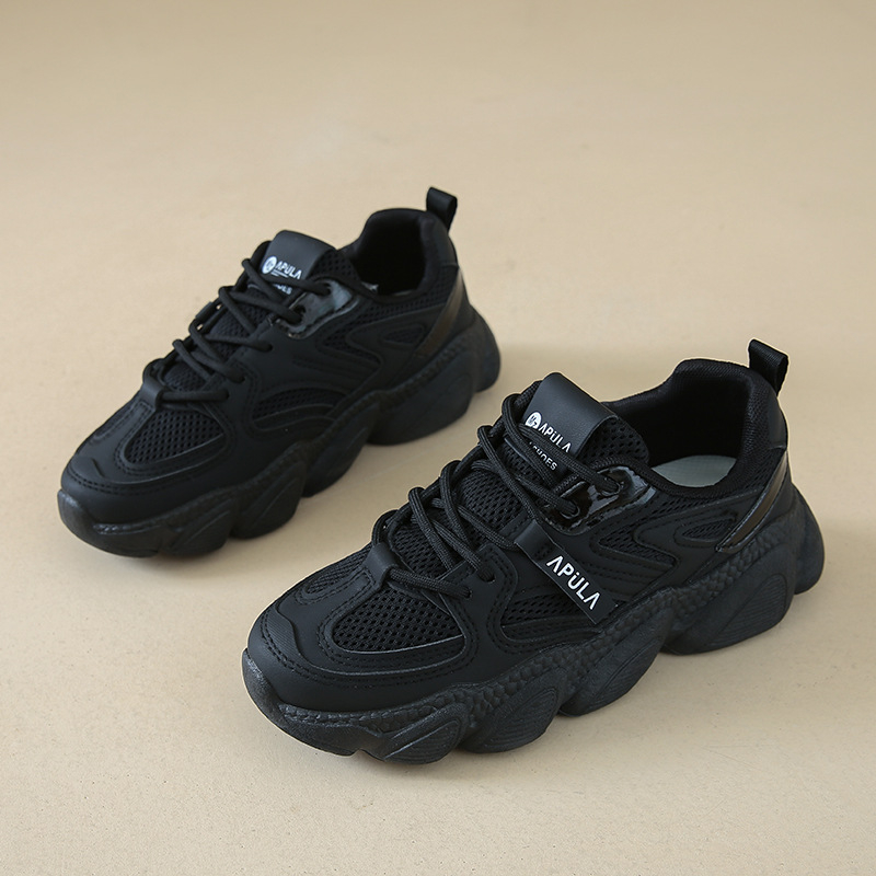 Női hálós sportcipők, fűzőzárás, PU talpbetét, PVC talp, 3-5 cm sarokmagasság (hálós felsőrész; fűzőzárás; PU talpbetét; PVC talp; 3-5 cm sarokmagasság)