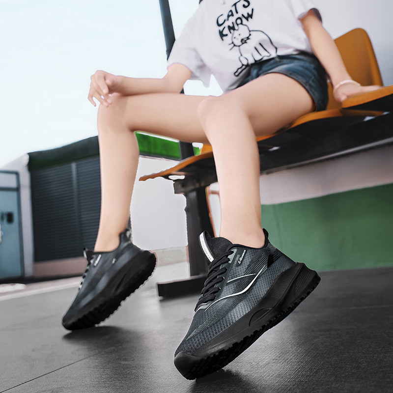 Uniszex lélegző hálós cipő - könnyű mindennapi futócipő, EVA talpbetét, gumi talp, kerek orr, lapos sarok