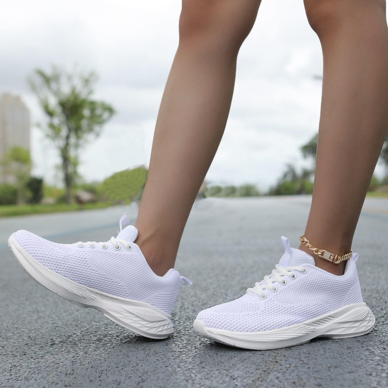 Női mesh futócipő, lélegző felsőrésszel, fűzővel, könnyű EVA talppal