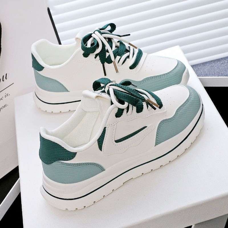 Női sportcipő, középmagas felső Fly weaving anyagból, gumírozott talp, cipőfűző, légáteresztő és könnyű