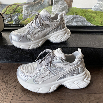 Дамски маратонки с дебела подметка за повдигане na височината — леки, дишащи, противохлъзгащи, с връзки