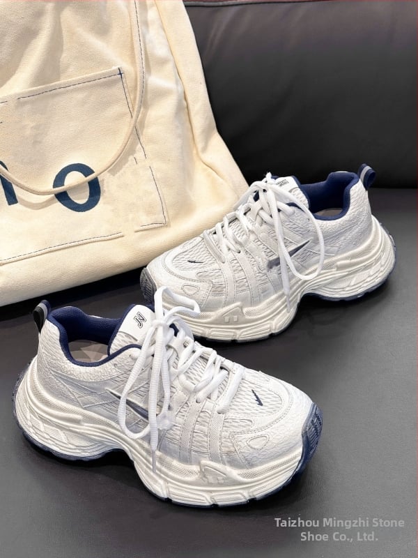 Дамски обувки тип dad shoes, кежуъл стил, леки, с мека подметка, връзки за стягане, нисък връх, дишаща мрежеста подплата