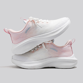 Futócipők légáteresztő felsőrésszel, ultrakönnyű dizájn, fűzős zárás (Légáteresztő felső; belső textile talpbetét; műanyag talp; sarokmagasság 3-5 cm)