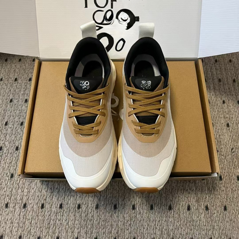 Унисекс мрежести маратонки за бягане с дишащ горен слой, леки, с шнурова закопчалка и гумена подметка