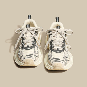 Ženske tenisice tipa dad shoes s debelim dnom, visina pete 3–5 cm, gornji dio od mikrovlakna, okrugli vrh, EVA ulošak