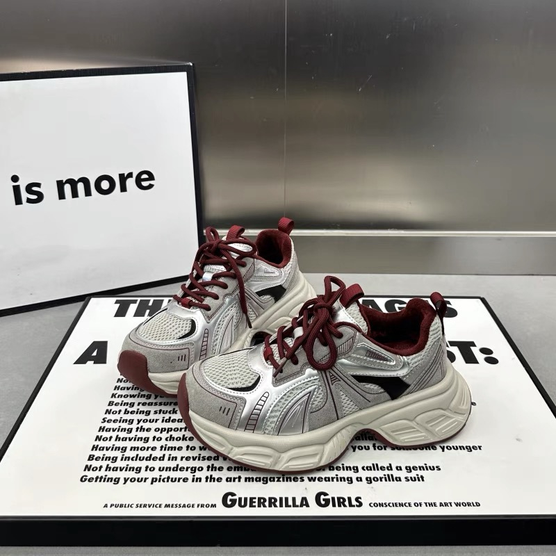 Ženske tenisice, dad shoes stil, visoki gornji dio 3–7 cm, vezanje, gumena potplata, EVA uložak