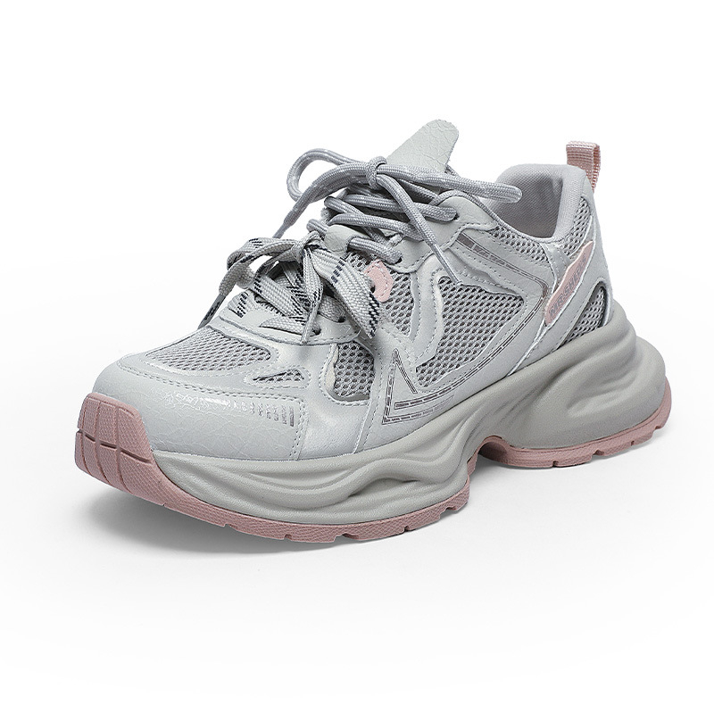 Ženske tenisice od prave kože, prozračan mrežasti gornji dio, gumena potplata, okrugli vrh, visok gornji dio, vezanje špage