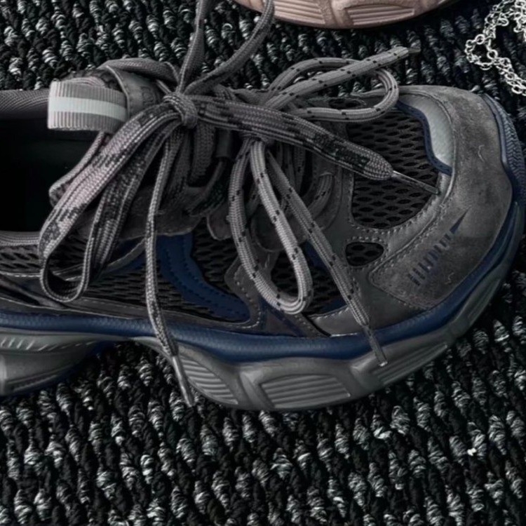 Ženske tenisice Dad Shoes, gornji dio od kože goveda i sintetičkih materijala, gumeni potplat, ravna peta, prednje vezivanje