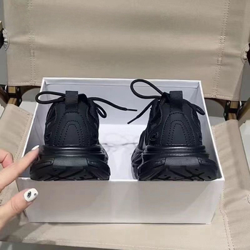 Dad shoes stiilis sportlikud tossud ümmarguse ninaga, PU ülaosa, kummist talla, ristpaelte sulgemine