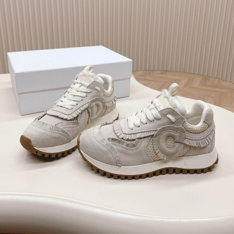 Nahast tossud Forrest Gump stiilis, ümar varvas, paeltega kinnituv, paks platvormitall, kummist talla