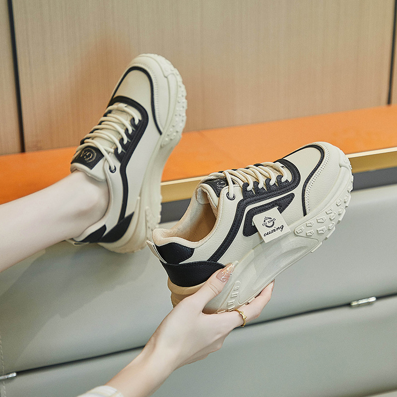 Naiste platvormkingad, veluur ülaosa, kummist tald, ees sõlmedega, kanna kõrgus 3–5 cm