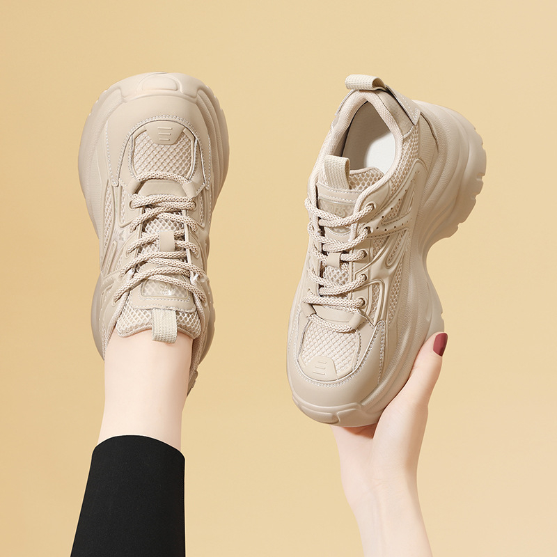 Ženske dad sneakers s fleece-podstavom, gornji dio od mikrovlakna, PU uložak, gumeni potplat, vezivanje šnurenjem, okrugli vrh, 6-8 cm povećanje visine