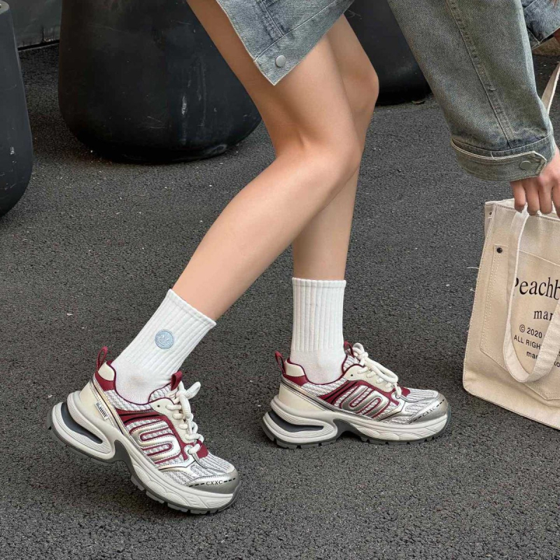 Pantofi sport femei din piele naturală, talpă groasă, vârf rotund, talpă din spumă, închidere cu șireturi în față