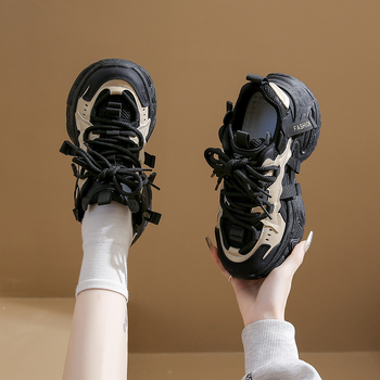 Дамски маратонки с дебела подметка, PU+мрежеста горна част, инжекционно формована подметка от гума, връзки