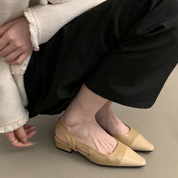 Dámske sandále z PU kože s ostrou špičkou, nízky štvorcový podpätok, spona, korejský štýl, jeseň 2024