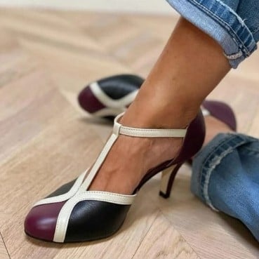 Modne ženske sandale s umjetnim PU gornjim dijelom, prst u obliku Herringbone, tanak peta 6–8 cm, kopča s bucklom, jesen 2024