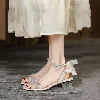 Sandale Pearl Mary Jane cu barete, partea superioară din țesătură nețesută, vârf pătrat, toc gros 3–6 cm, talpă din cauciuc, închidere cu cataramă