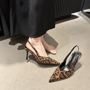 Leopard uzorak sandala s otvorenim prstom i oštrim nosom, gornji materijal: super vlakno, đon od gume, 3–6 cm tanak potpetica, ljeto 2025