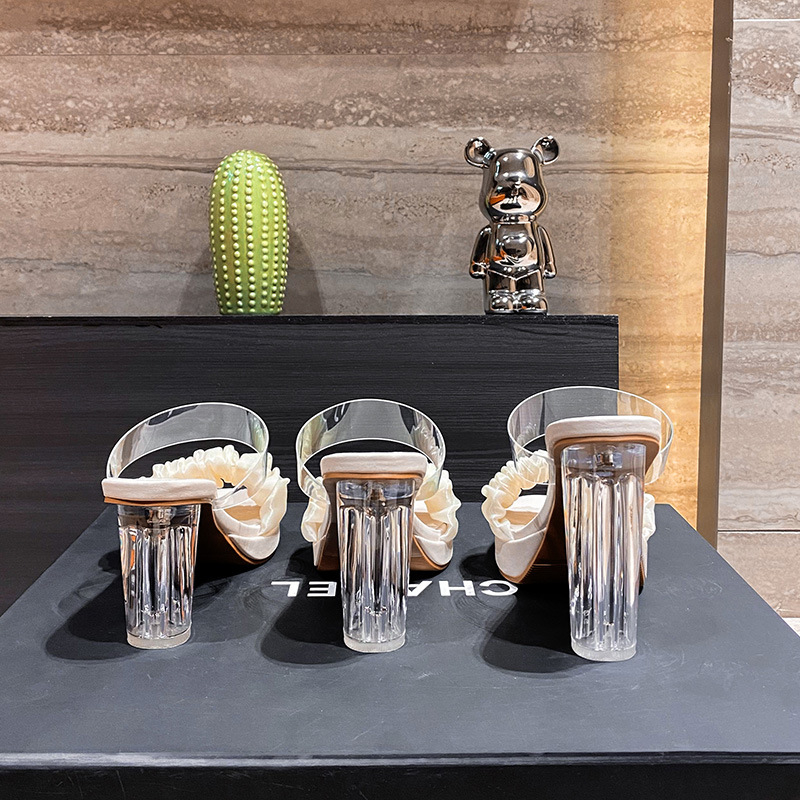 Sandále s remienkami, vršok z mikrovlákna, štvorcový nos, hrubý vysoký podpätok nad 8 cm, gumová podrážka