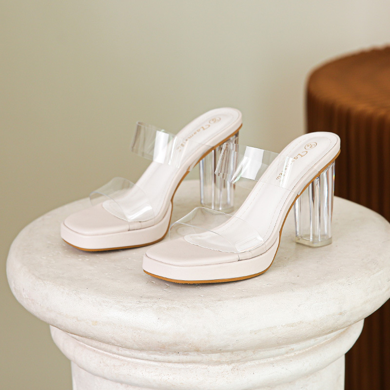 Sandále s remienkami, vršok z mikrovlákna, štvorcový nos, hrubý vysoký podpätok nad 8 cm, gumová podrážka