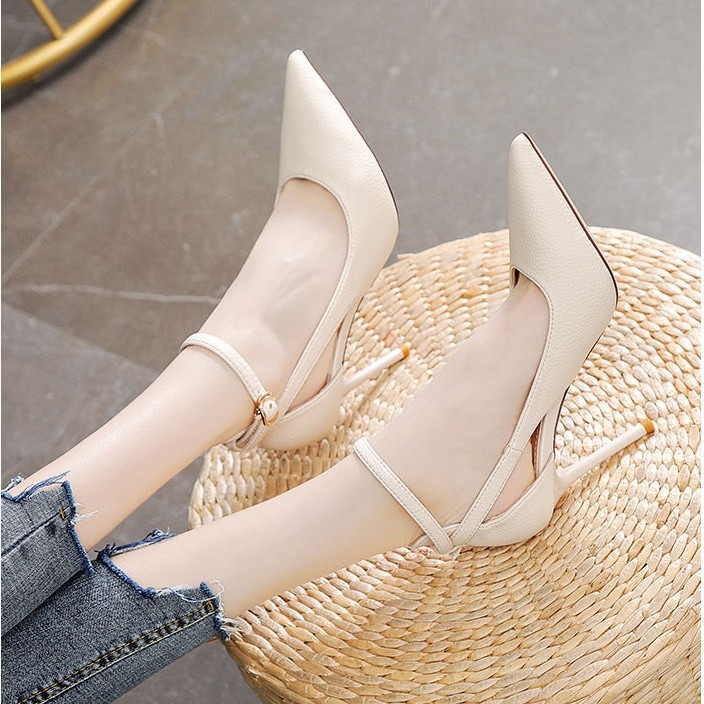 Francia stílusú magassarkú cipő egy egycsatos pánttal, PU felsőrész, vékony sarok, 6–8 cm, ünnepi cipő