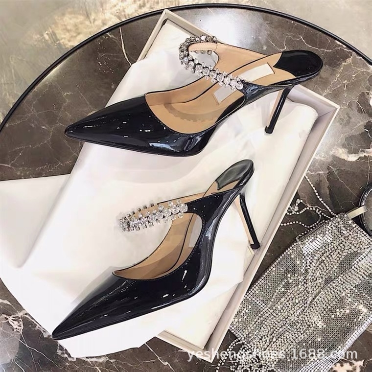 Női rhinestone slip-on papucs, hegyes orr, egypántos felső rész, gumi talp, mikroszöv bélés — Baotou kategória, Nyár 2021