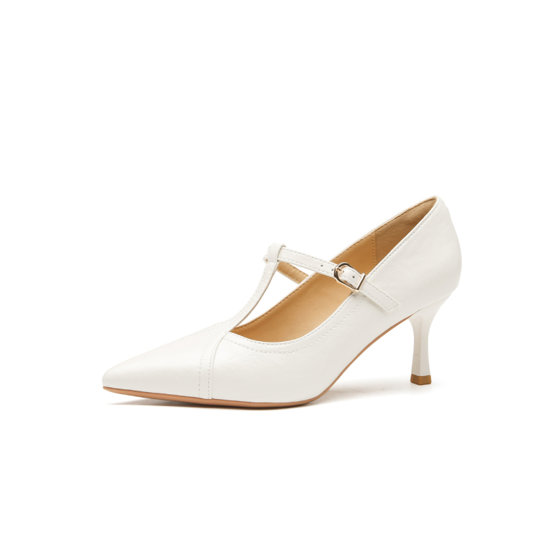 Női magas sarkú cipő, hegyes orr, felsőrész mikrofibra, gumitalp, vékony sarok 6-8 cm