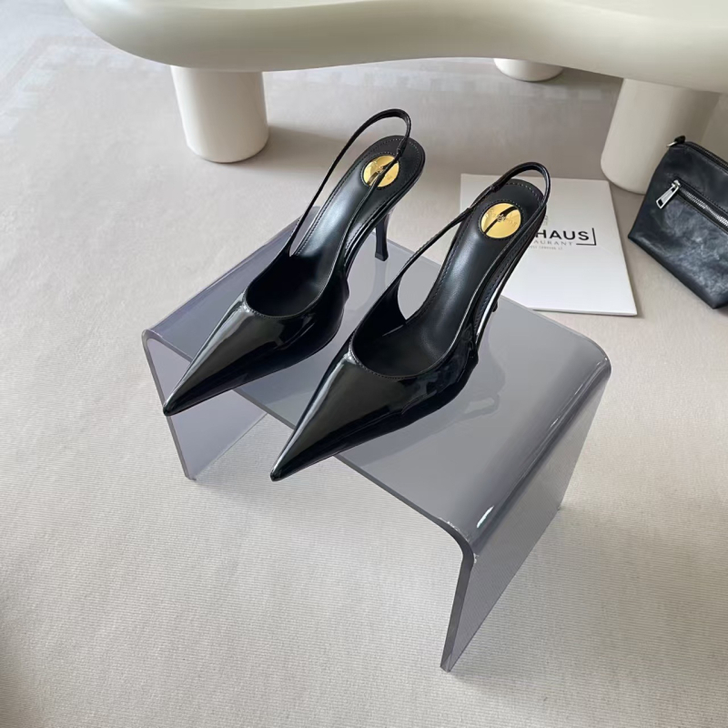 Saint Magasarkú Cipő – alacsony kivágású nyílás, vékony sarok, elasztikus pánt, bőr felső rész