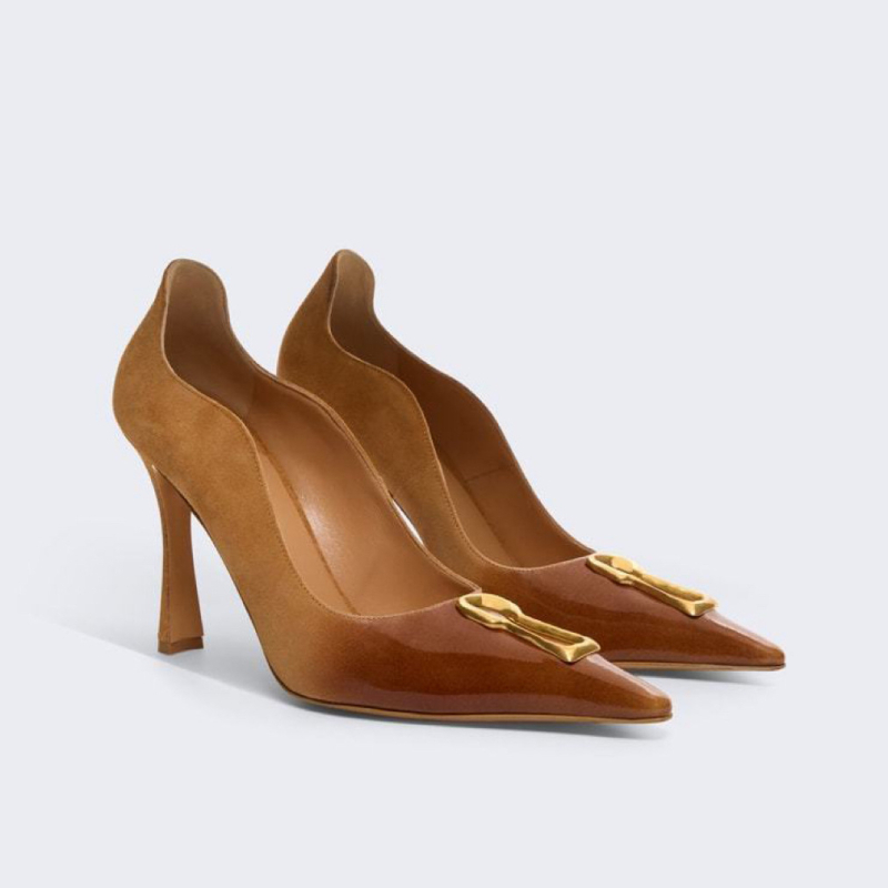 Dámske lodičky s ostro zahnutým nosom, vrchný diel z pravej kože, pruhovaný vzor, podpätok vyšší ako 8 cm, gumová podrážka