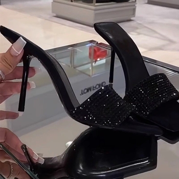 THE OTHER Otvorené sandále s PU hornou časťou, štvorcový nos, gumová podrážka, leto 2024