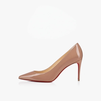 Dámske lodičky s ostrým nosom, tenký podpätok, podšívka z ovčej kože, stredná hĺbka vamp