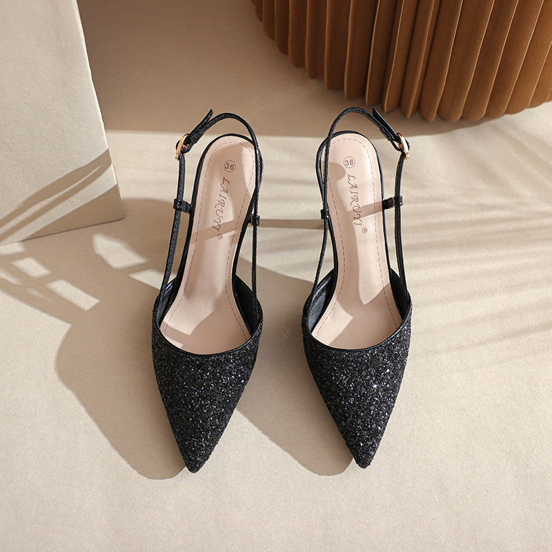 Sandale cu paiete, vârf ascuțit, toc cui 6-8 cm, spate deschis, bretea simplă