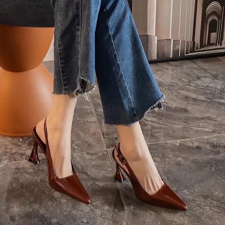 Ženske sandale s visokim petama, oštar nos, elastična traka, gornji sloj od super vlakna, gumeni potplat