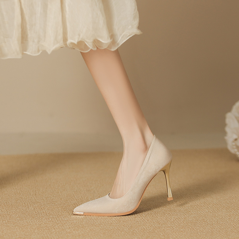 Pantofi dama din velur, cu vârf ascuțit, stil office, toc subțire 6-8 cm