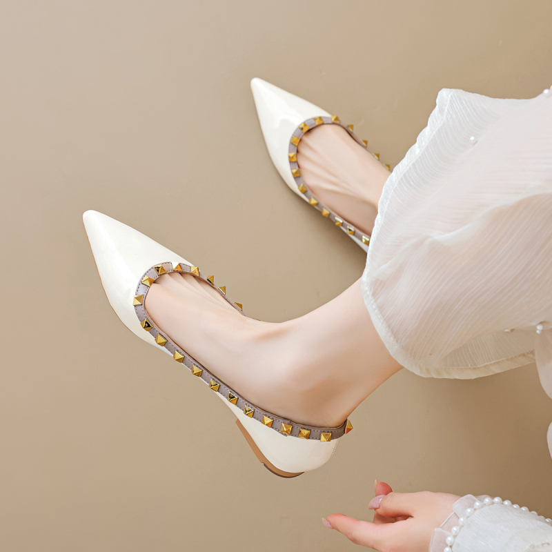 Pantofi dama Kang Feini Slip-On cu rivet, vârf ascuțit, suprafață din Super Fiber, talpă din cauciuc, toc mic