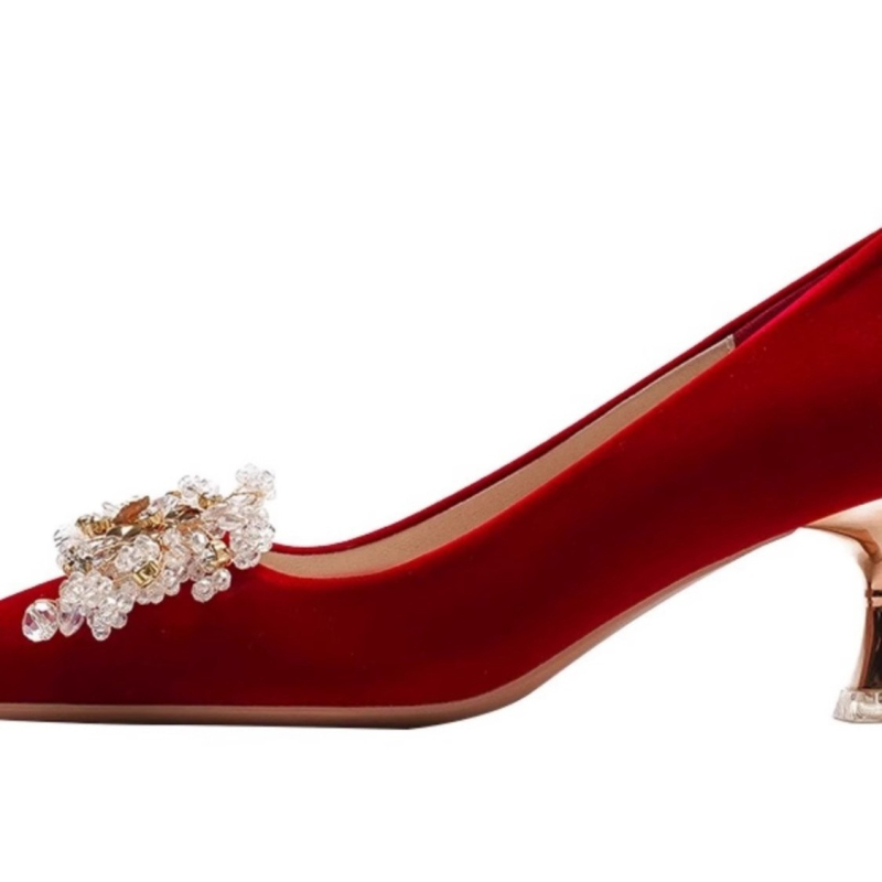 Pantofi de mireasă cu cristale, vârf ascuțit, velur pe partea superioară, toc 6-8 cm