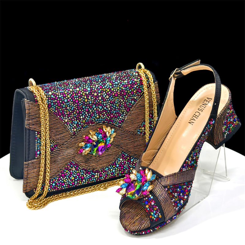 Sandale plate cu deget deschis, partea superioară din PU artificial, talpă PU, toc gros, toamnă 2025