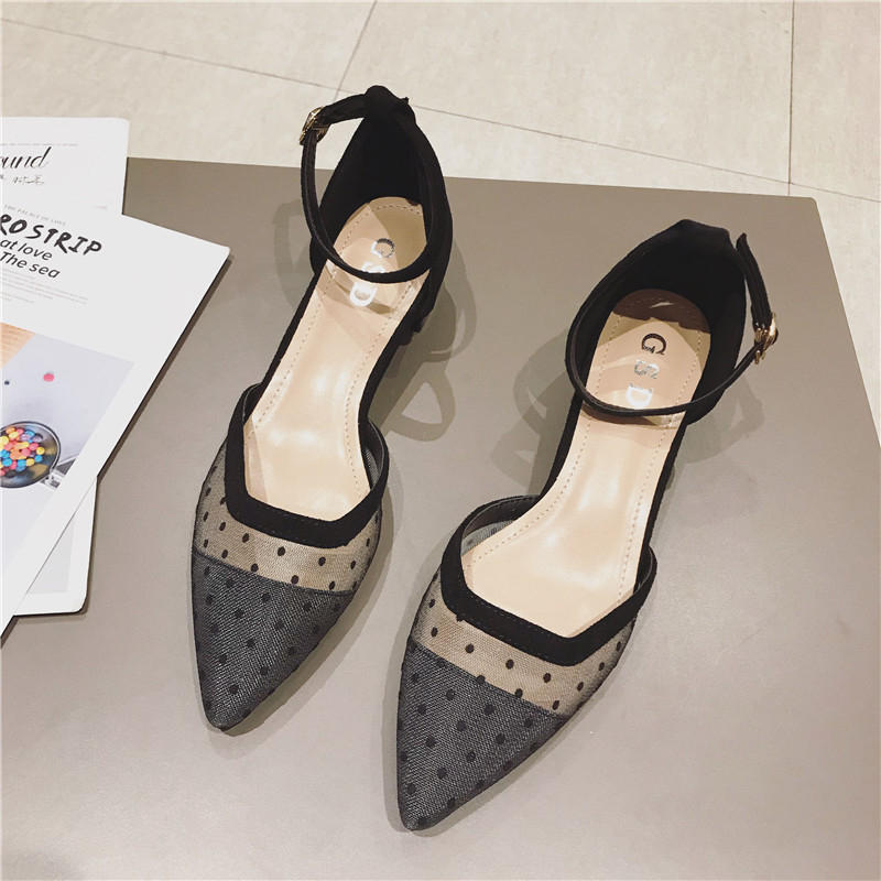 Ženske sandale na srednjoj peti s mrežastim gornjim dijelom, šiljasti nos, prozračne, gumena potplat