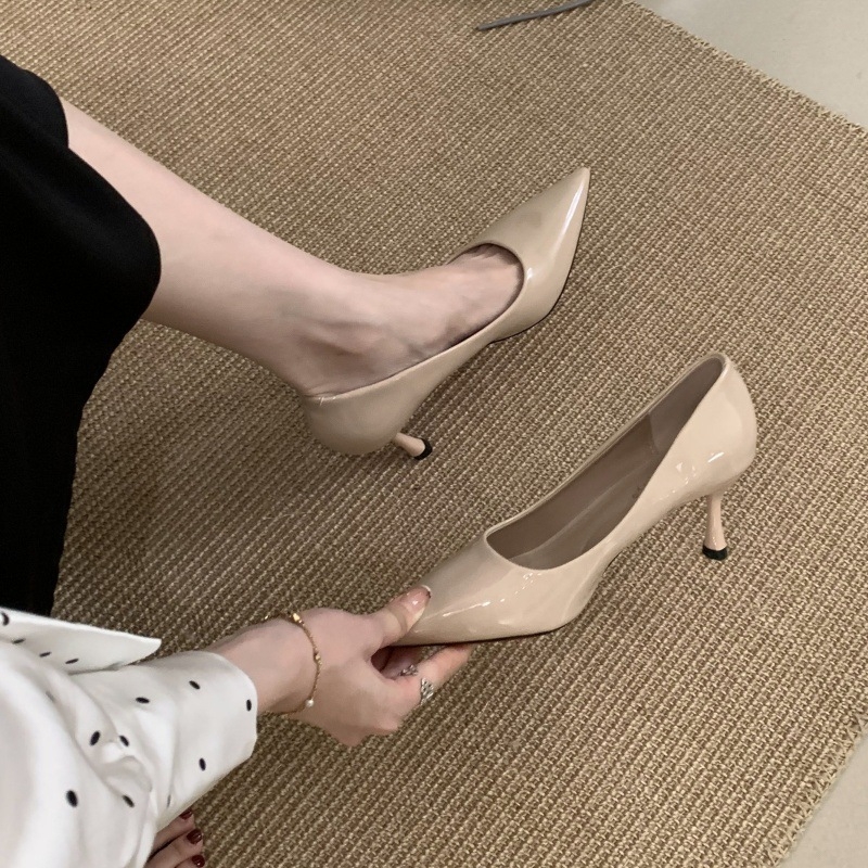 Pantofi de banchet pentru femei – vârf ascuțit, suprafața PU, toc mediu 3–6 cm, stil coreean, slip-on