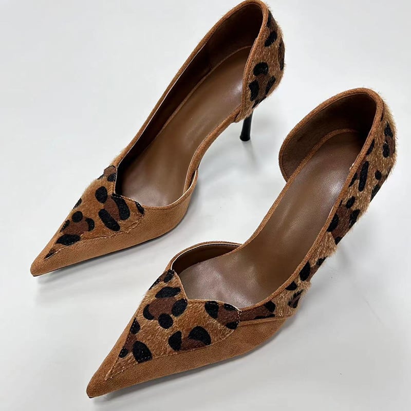 Ženske štikle s leopard uzorkom i špicastim vrhom (gornji dio od mikrovlakana, podstava od mikrovlakana, potplat od gume, proljeće 2024)
