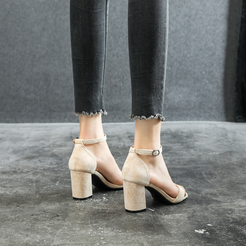 Zodini sandale s remenčićima od velura, okrugli vrh prsta, gumeni potplat, za svakodnevnu upotrebu