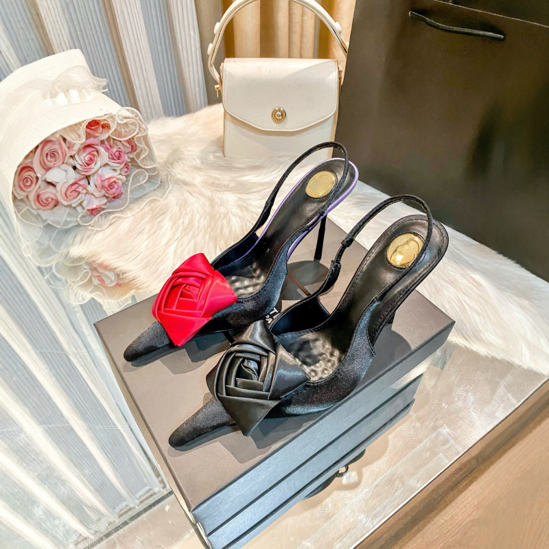 Sandale sa satenskim gornjim dijelom, s oštrim nosom, ultra visoki uski pet, elastična traka, gumeni potplat, unutarnji materijal: super vlakno