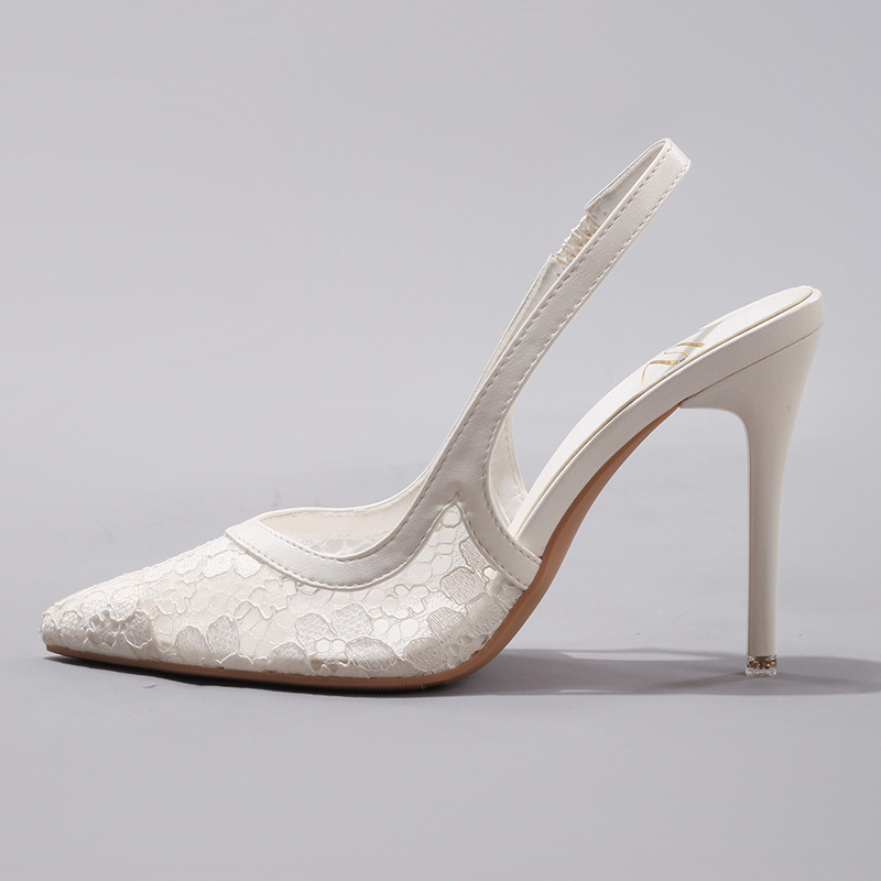 Visoke štikle s oštrim vrhom, mrežasti gornji dio, 10 cm štikla, gumena potplata