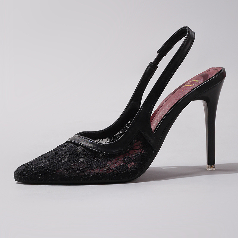 Visoke štikle s oštrim vrhom, mrežasti gornji dio, 10 cm štikla, gumena potplata